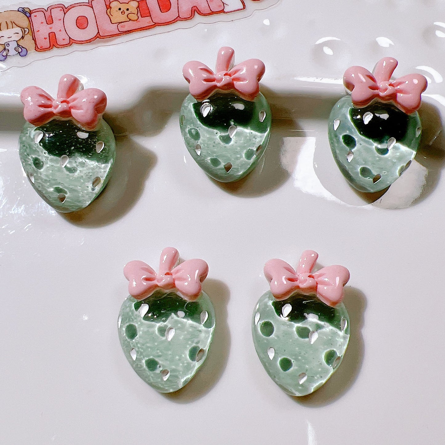 （5pic for 1bag）Cutie Transparent Strawberry  Diy Resin Charms （pack Offline）