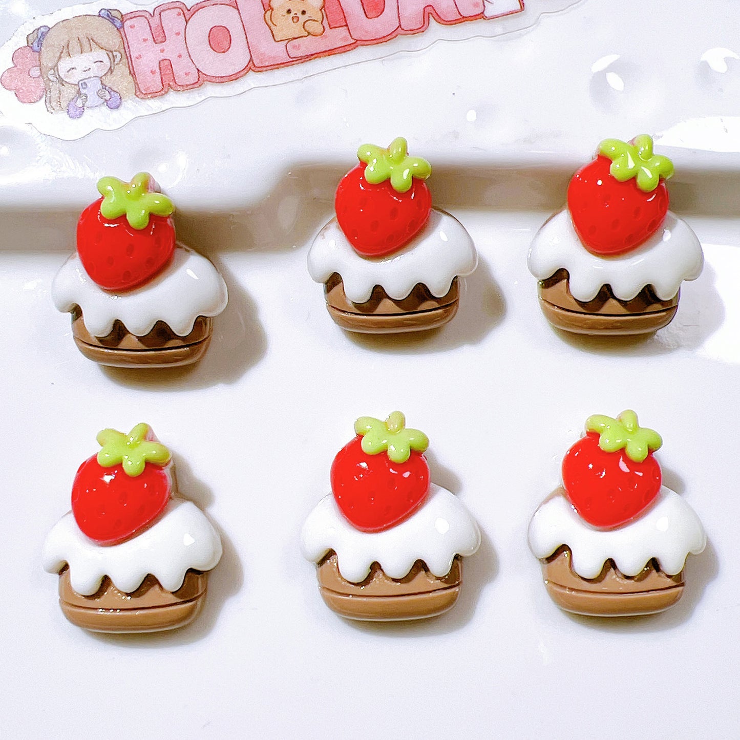 （5pic for 1bag）Cutie strawberry cake diy resin charms （pack offline）