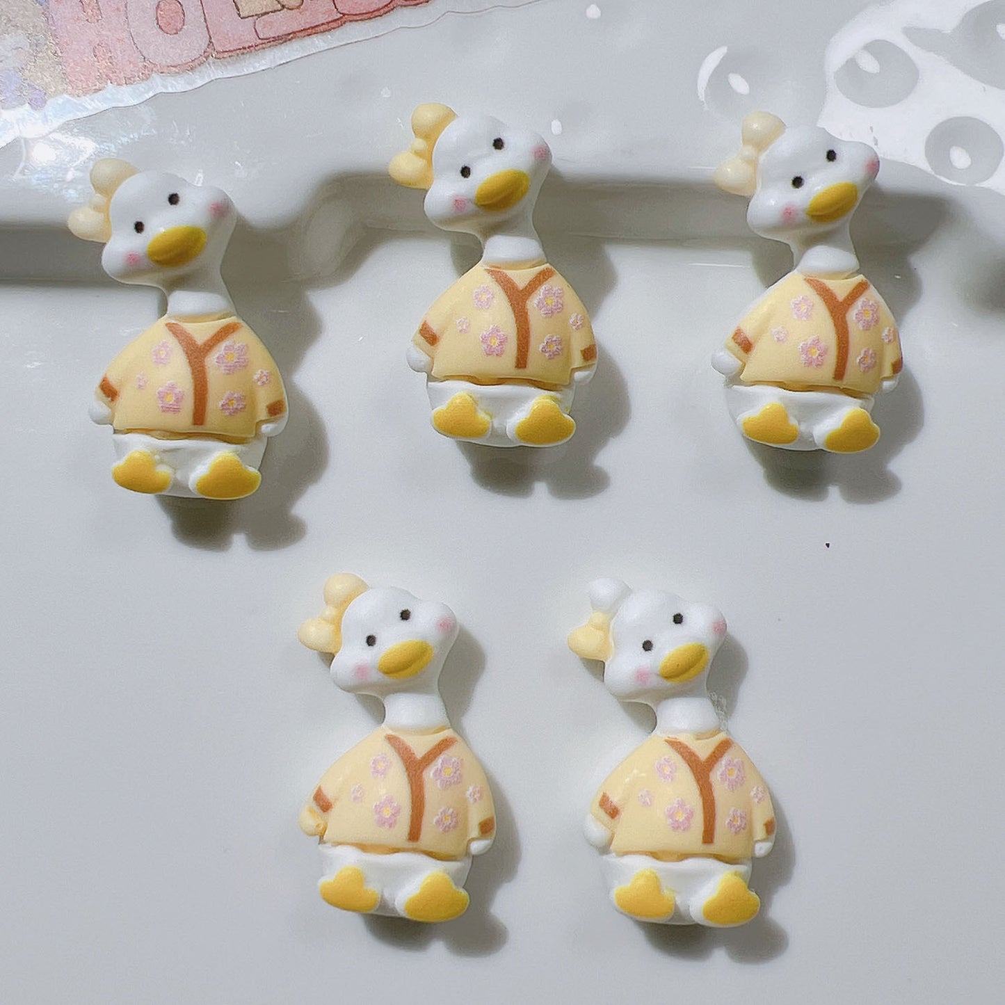 （5pic for 1bag）Cutie Crooked Head Duck Diy Resin Charms （pack Offline）