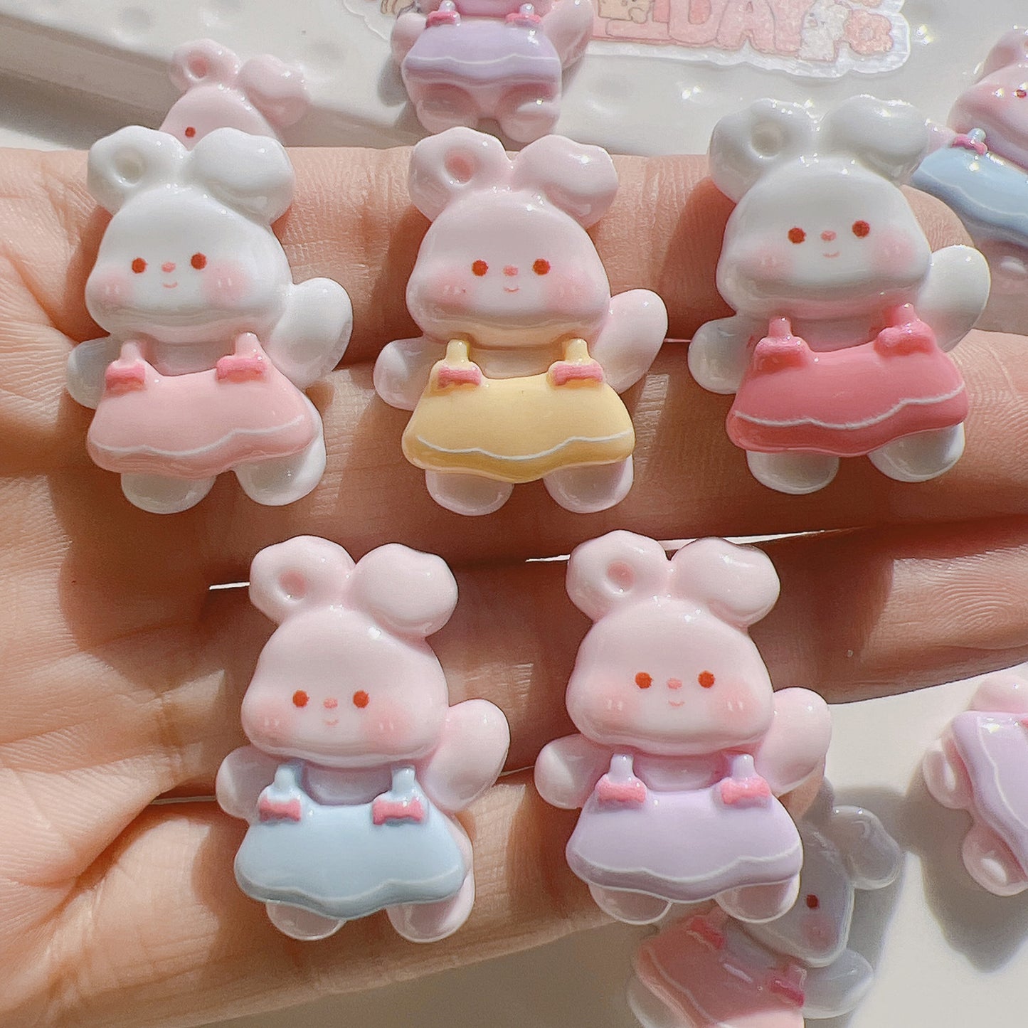 （5pic for 1bag）Cutie rabbit diy resin charms（pack offline）