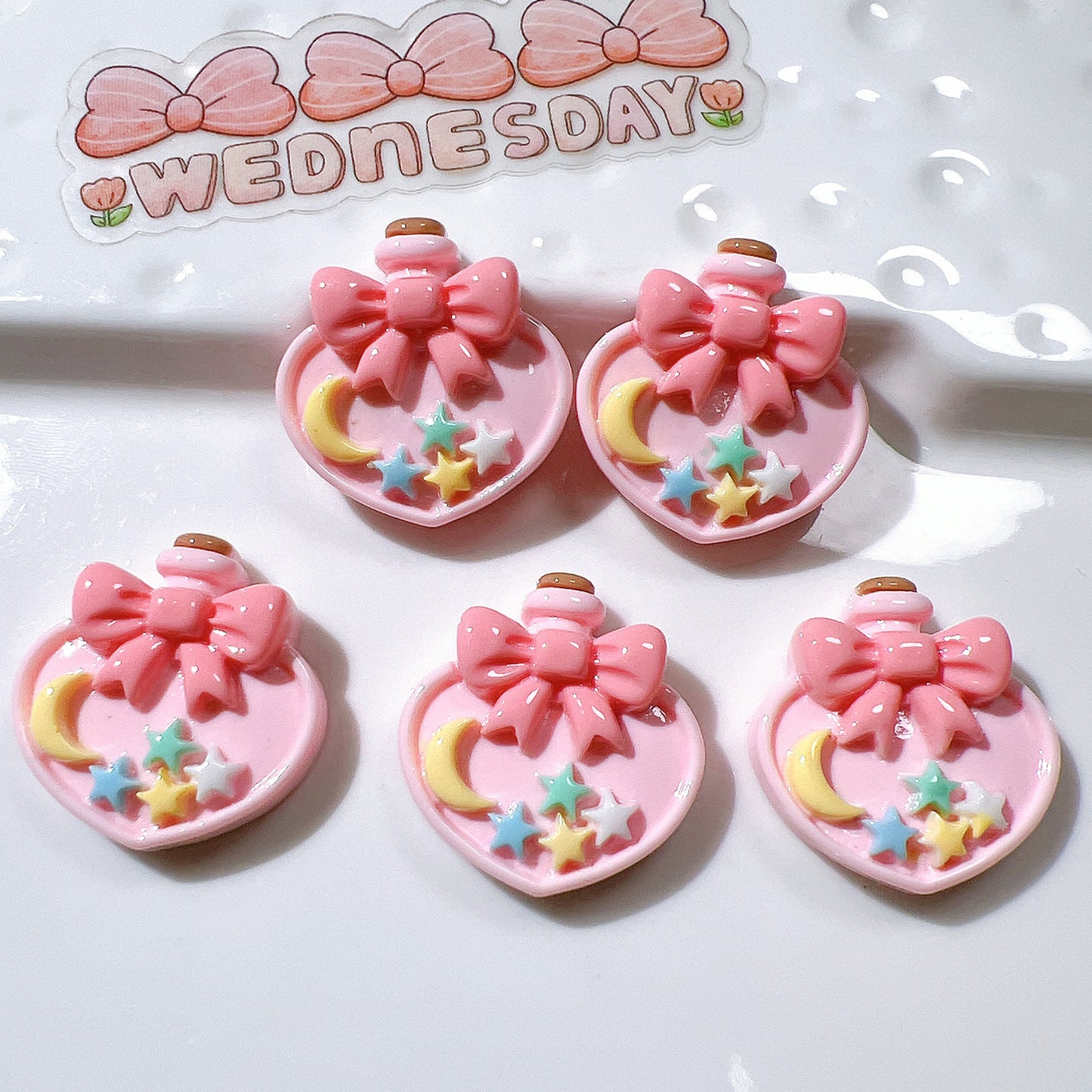 (5pic for 1 Bag) Cute Love Wish Bottle DIY Resin Charms  (Pack Offline)