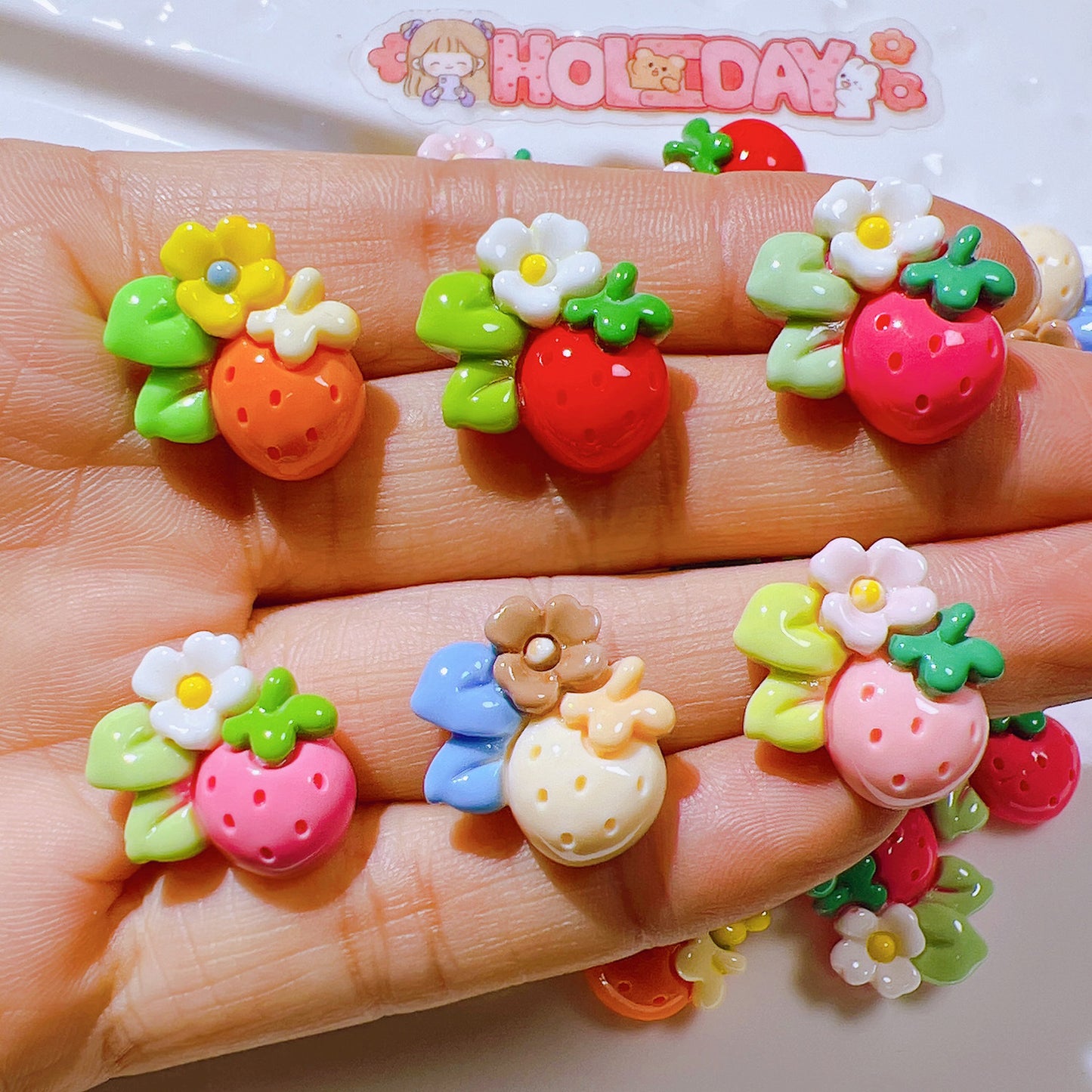 （5pic for 1bag）Cutie small  strawberry diy resin charmss（pack offline）